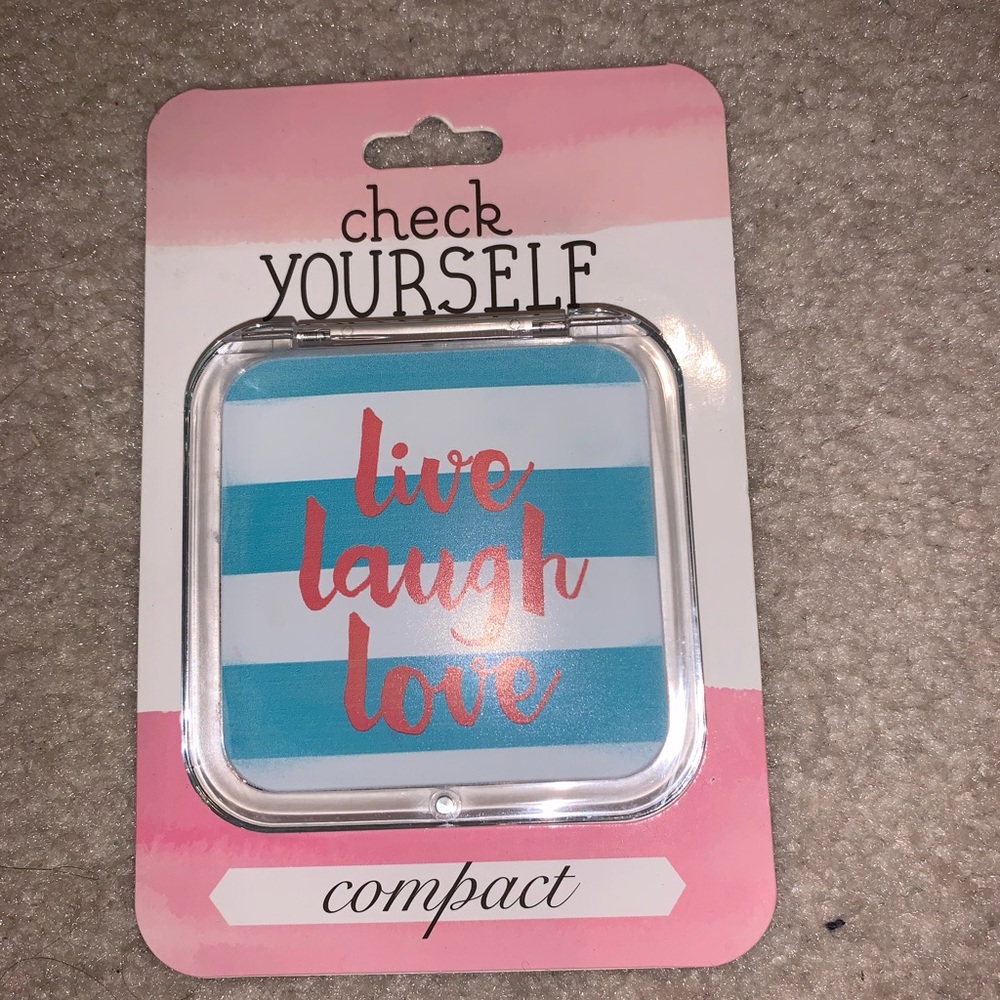 Cute makeup compact, magnified up to 5x